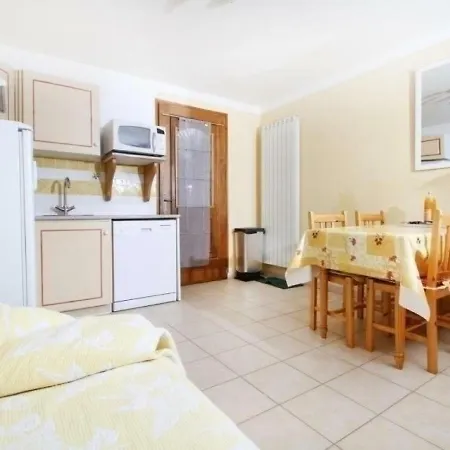 House Le Chevrefeuille